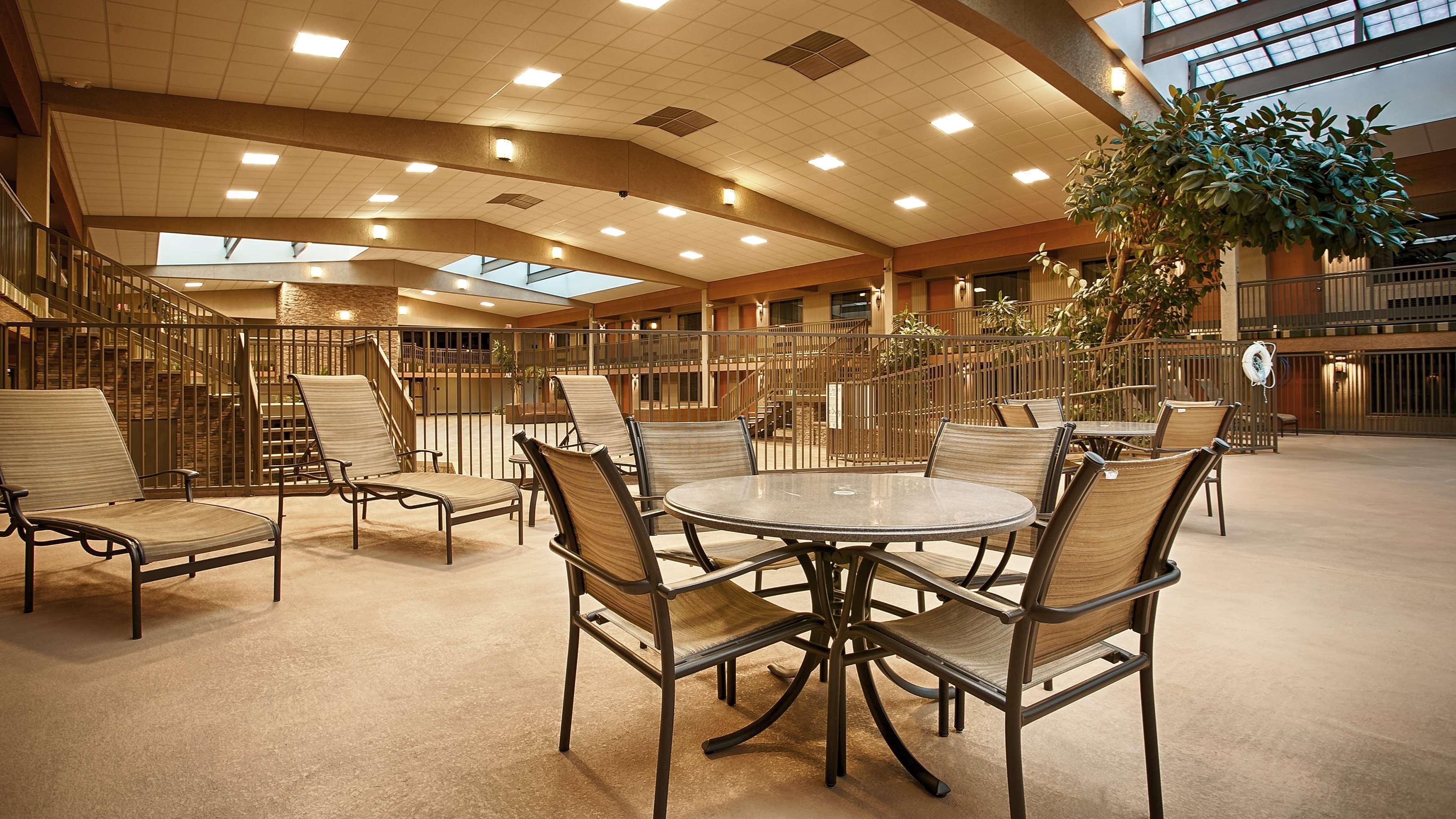 Best Western Plus Raton Hotel Buitenkant foto