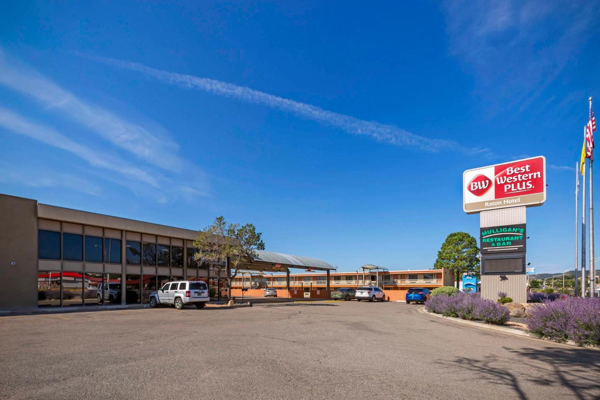 Best Western Plus Raton Hotel Buitenkant foto